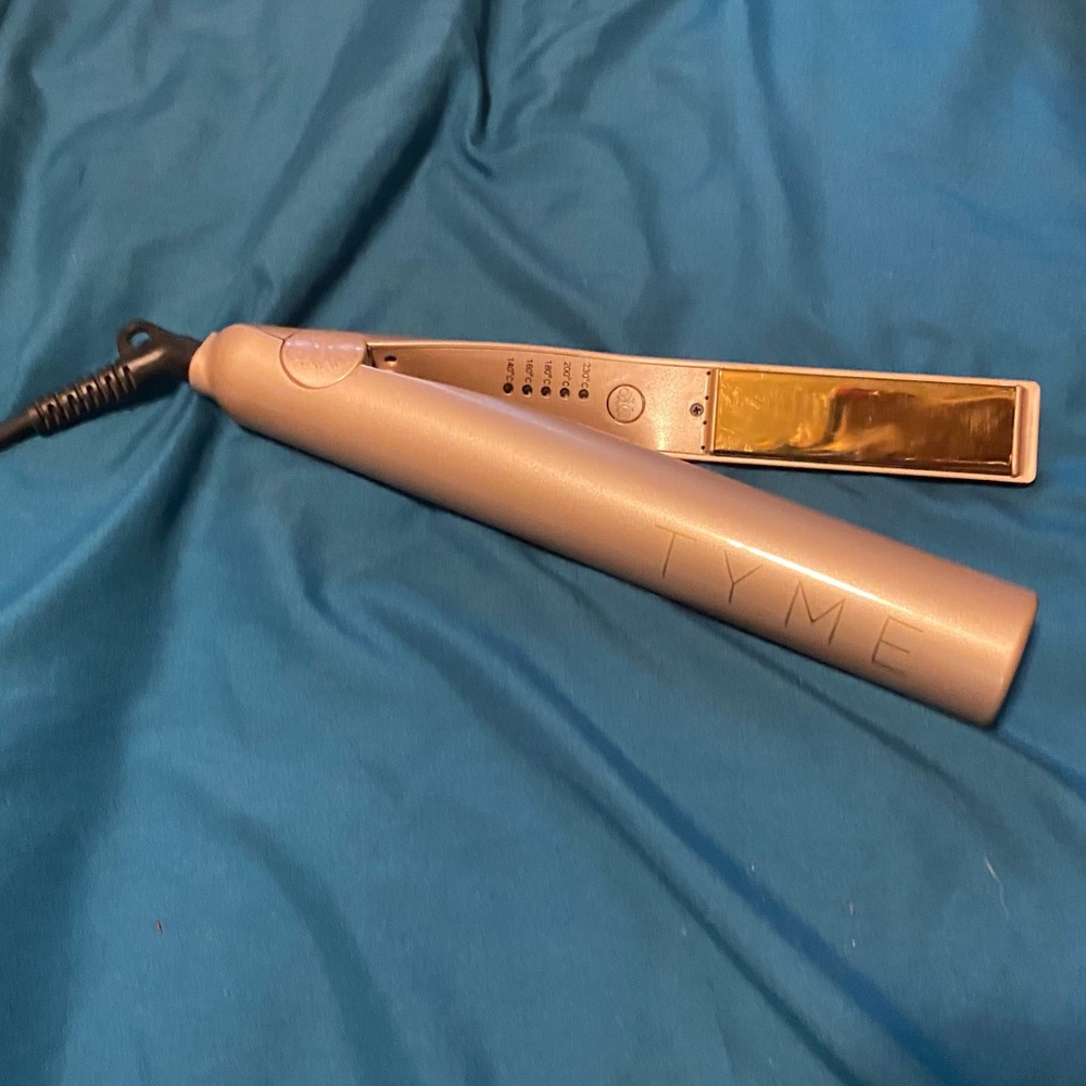 Tyme brand hair curler excellent condition